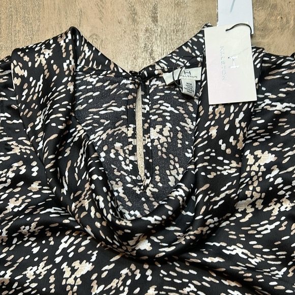 Halston cowl neck blouse, NWT, size Medium - Picture 3 of 8